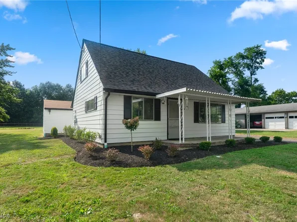 5387 Hoagland Blackstub Rd, Cortland, OH 44410