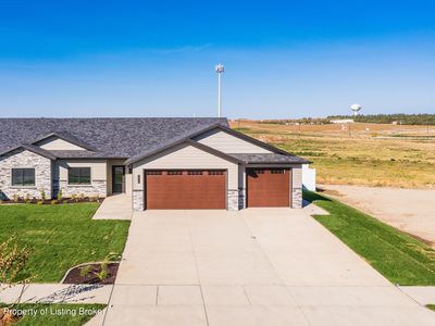 4244 12th St W, Dickinson, ND, 58601