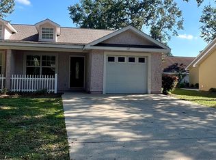 145 Sweet Gum Dr, Brunswick, GA 31520