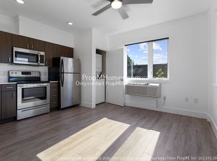 One Bedroom in-between Hawthorne & Division Stainless Steel Appliances + A/C!, Portland, OR 97215