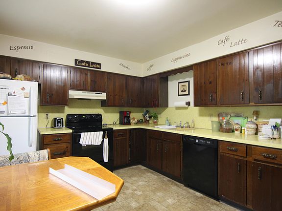 4th image of 2346 Lincoln Park Dr