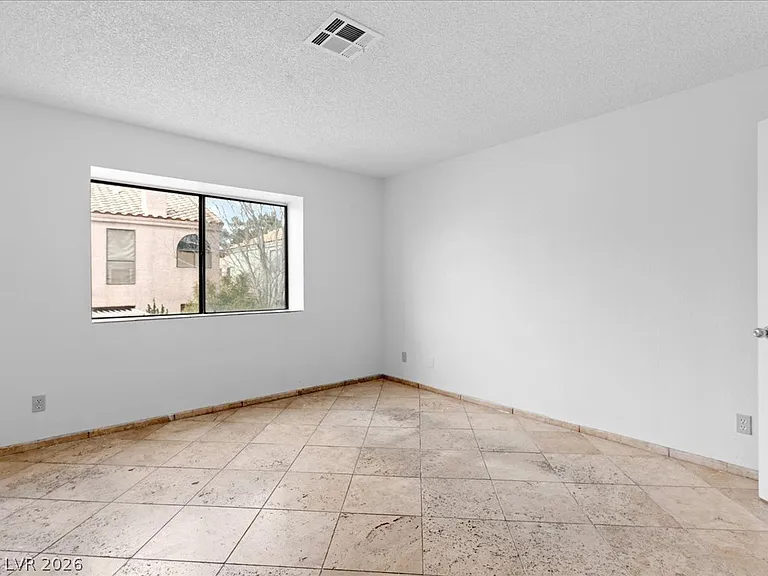 2809 Swallow Point Cir — Photo 19