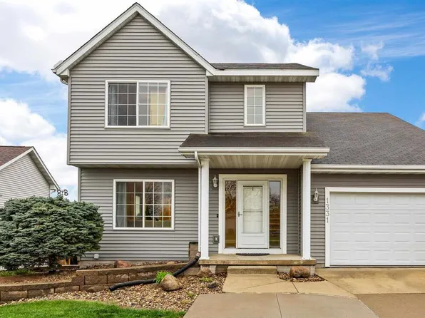 1331 Ozark Rdg, Coralville, IA 52241