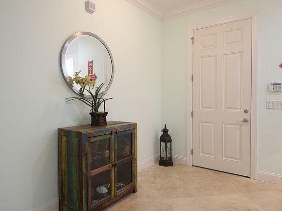 3rd image of 178 Lismore Ln