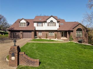 111 Parker Dr, McKeesport, PA 15135