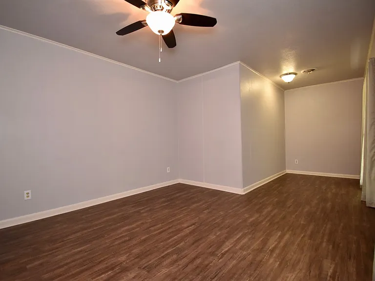 2603 Cypress Springs Ave — Photo 2