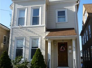 16 Edwards St #1, New Haven, CT 06511