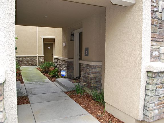 5th image of 3301 N Park Dr Unit 3811