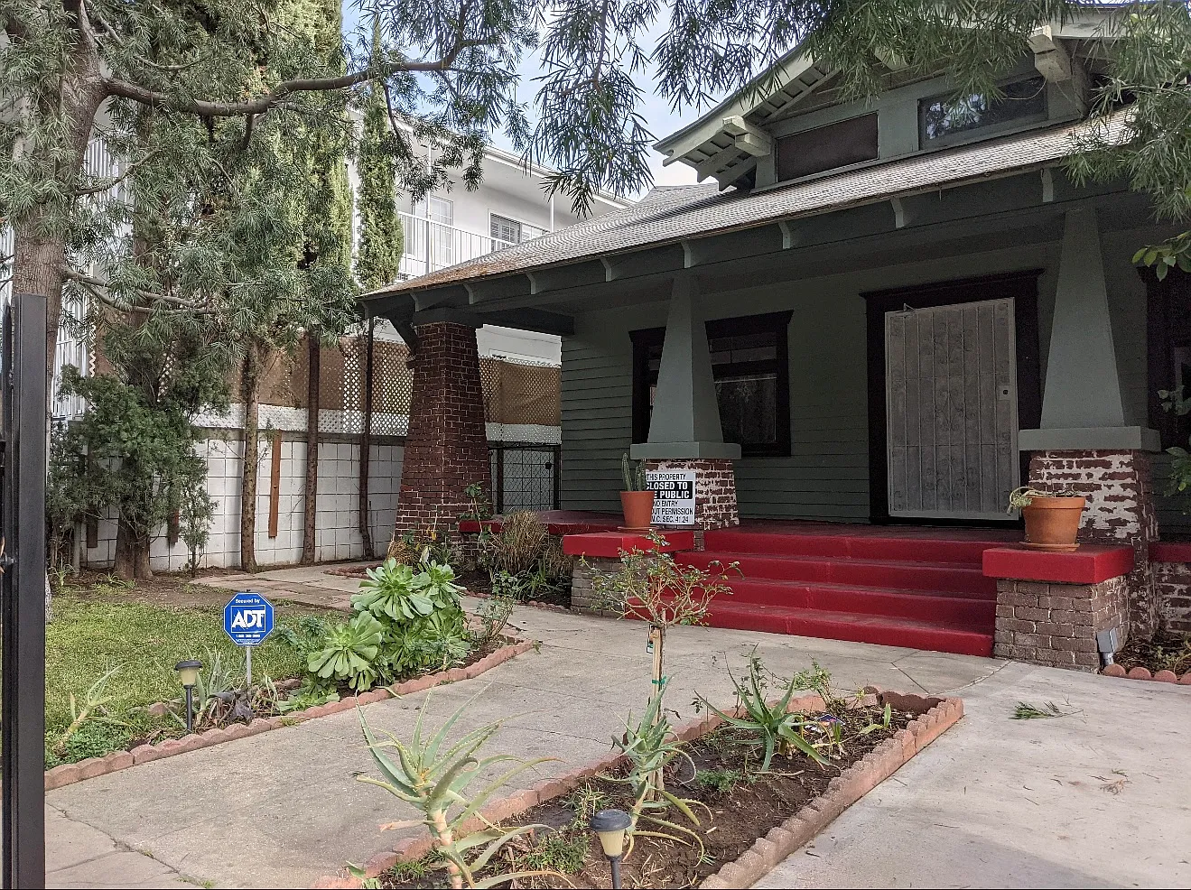 5 bed, 2100 sqft, $1,375 — Photo 4