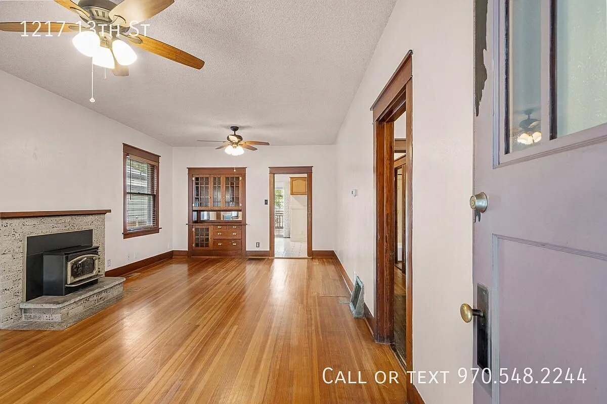 4 bed, 1962 sqft, $2,400 — Photo 4