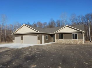 9288 Folkert Rd, Clay, MI 48001