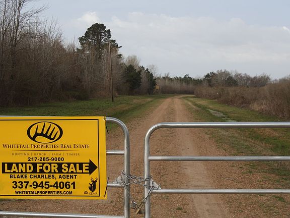 4th image of 954 Jones Landing Rd