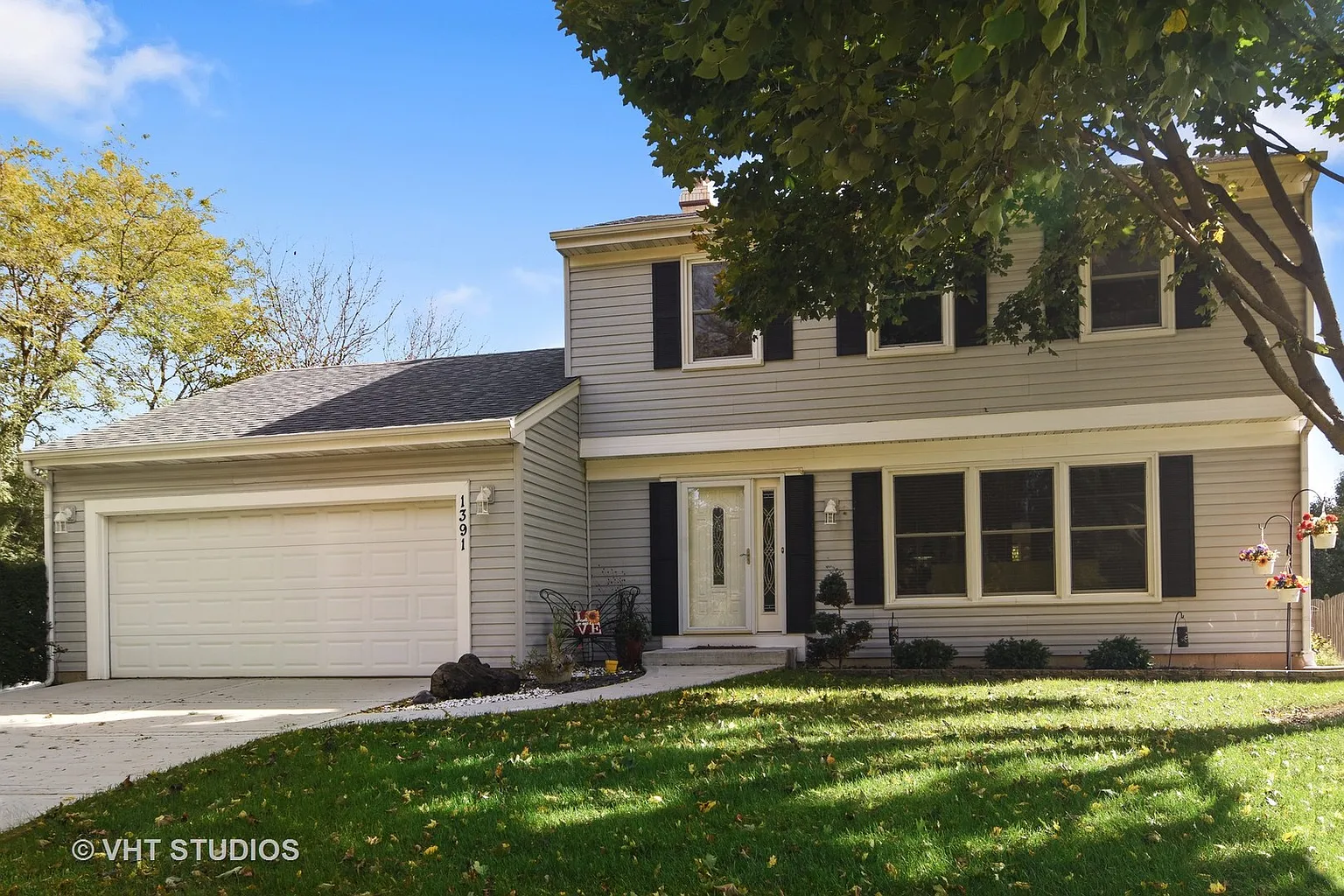 1391 Brandywyn Ln photo 1