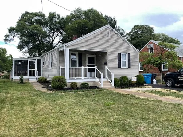 3130 Yardley Dr NW, Roanoke, VA 24012