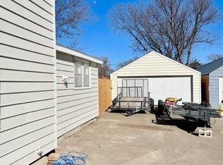 108 N 8th St, Wakeeney, KS 67672