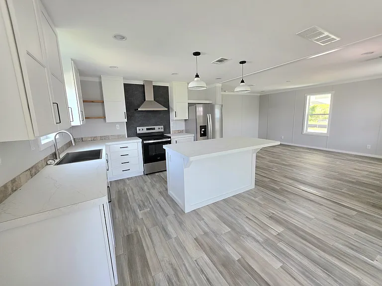 Bahia Vista Estates — Photo 115