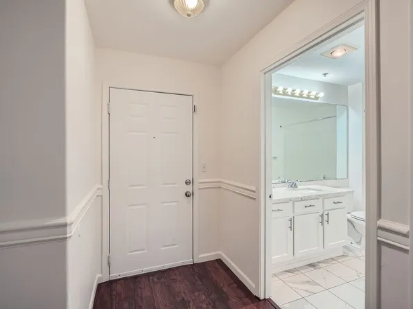 440 Maple Ave SW APT B103, Renton, WA 98057