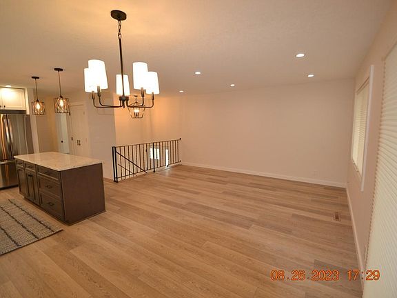 5th image of 10452 Decatur Ave S