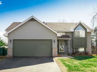 1130 Gilbert Ct, Stillwater, MN 55082