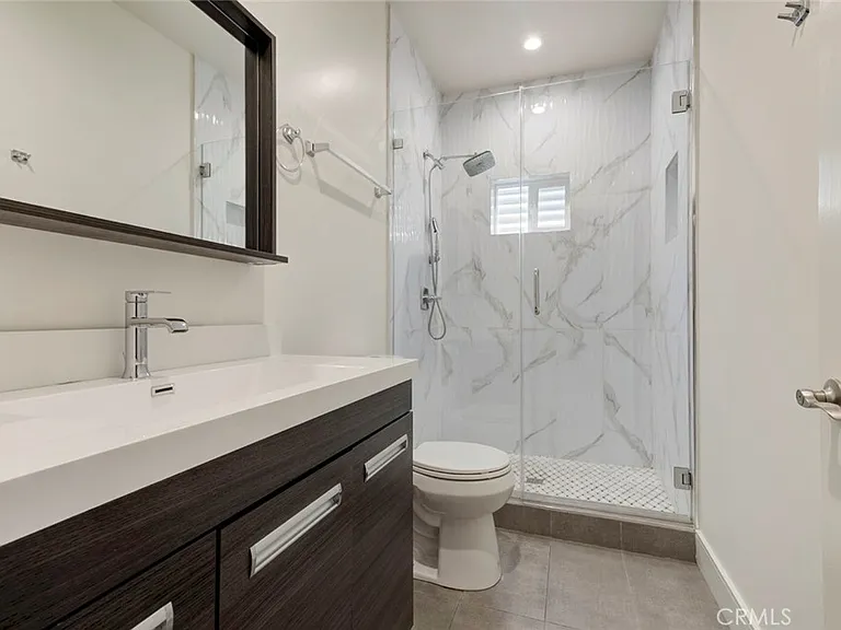 6954 Jellico Ave — Photo 28