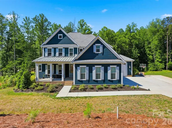 931 Cornelius Rd, Mooresville, NC 28117