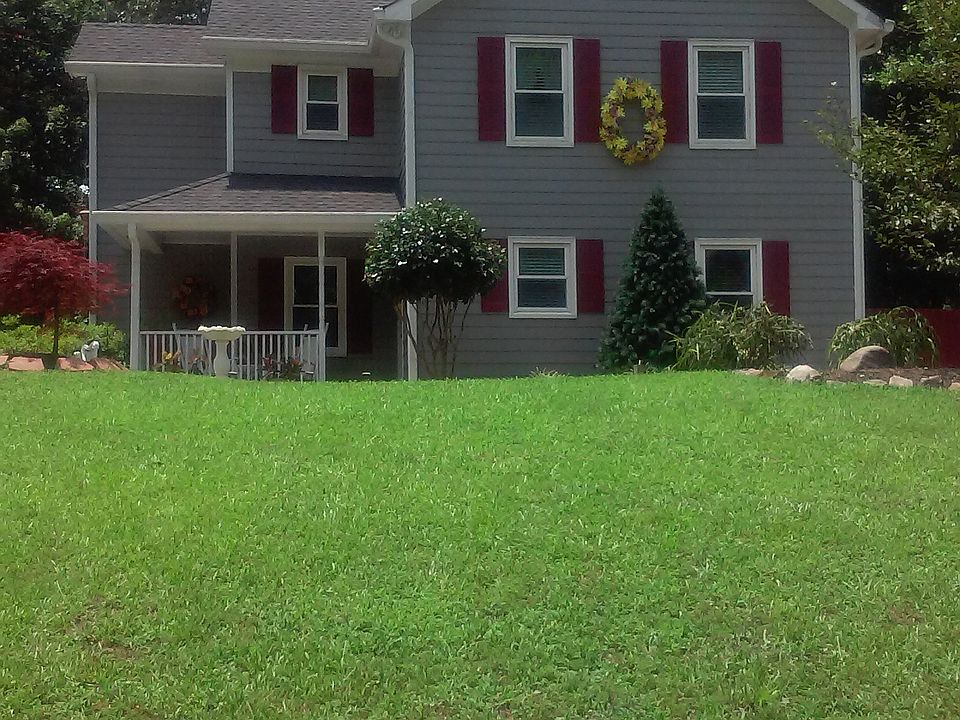 1st image of 2441 Chauncey Ln SW