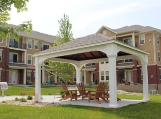 3864 Maple Grove Dr #106, Madison, WI 53719