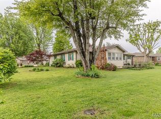 391 Jessie St, Lebanon, MO 65536