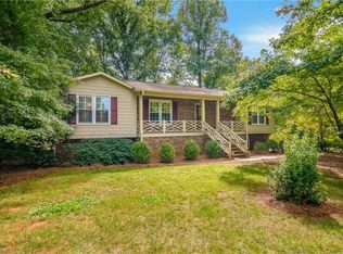 240 Epping Rd, Clemmons, NC 27012