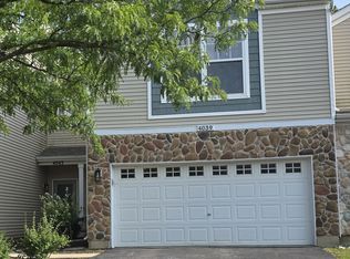 4039 Blackstone Dr, Aurora, IL 60504