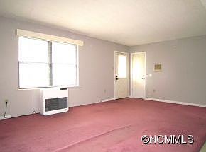 3rd image of 318 Genesis Cir