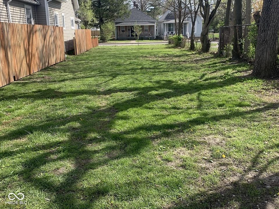 2nd image of 1154 W 29th St