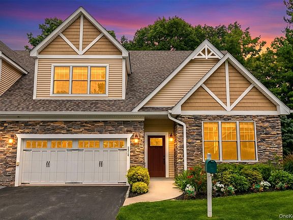 2nd image of 2314 Depeyster Drive