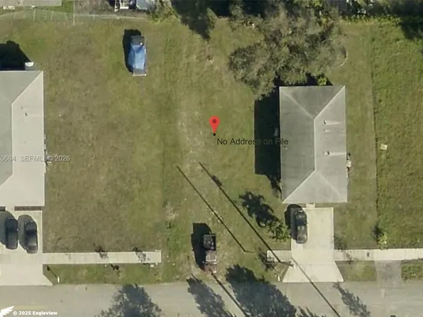 121XX SW 213th St, Miami, FL 33177