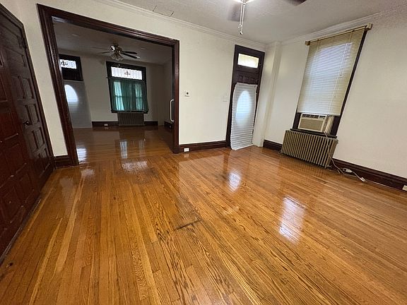 5th image of 2803 Canby St