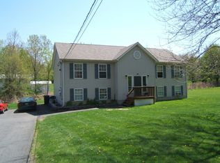 28 Hardenburgh Rd, Pine Bush, NY 12566