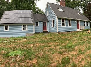 122 Groton St, Pepperell, MA 01463