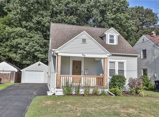 90 Forgham Rd, Rochester, NY 14616