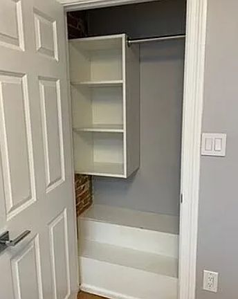 4th image of 804 Tremont St #6B
