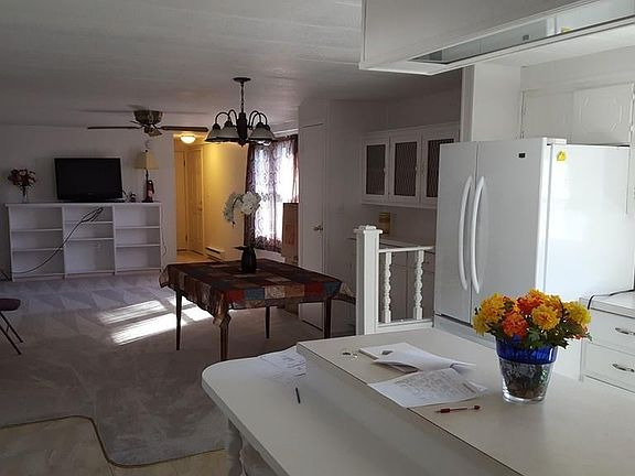 5th image of 58 Sonia Dr