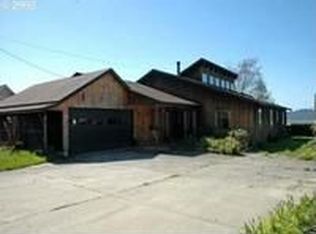 441 S Henry St, Coquille, OR 97423