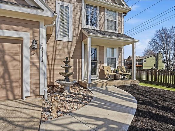 2nd image of 19104 W 163rd Pl