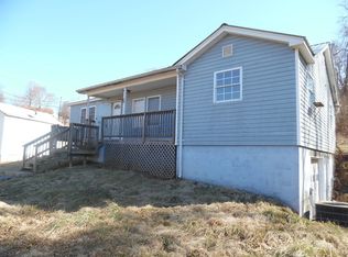 1118 Brickyard Way, Lenoir, NC 28645