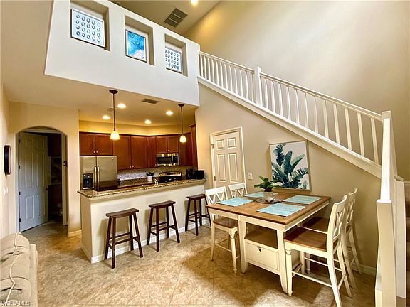 5th image of 8791 Melosia St APT 8305