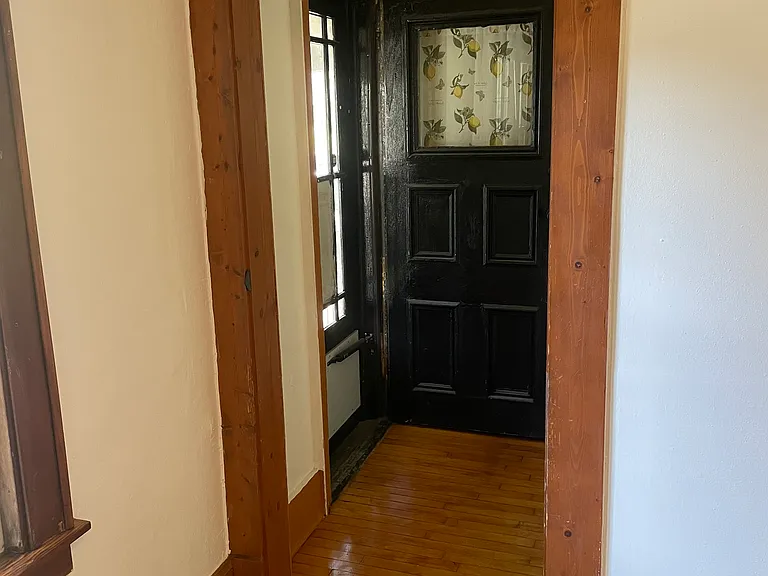 2521 W Michigan St — Photo 4