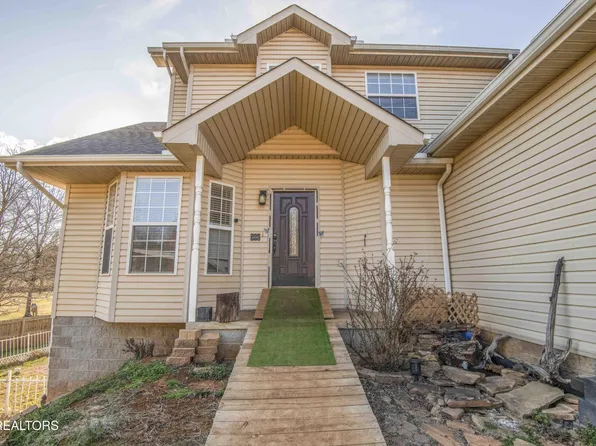 123 Lakeland Estates Dr, Lenoir City, TN 37771