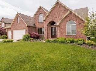 5703 Breeze Bay Dr, Sylvania, OH