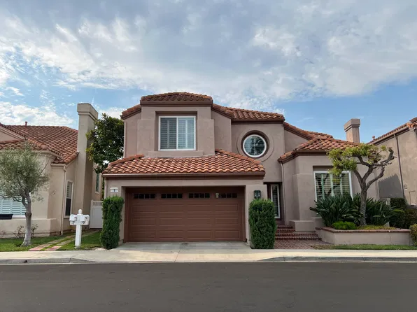 9 Terraza, Irvine, CA 92614
