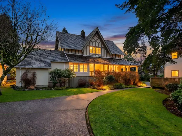 1509 Mahon Ave, North Vancouver, BC V7M 2S6