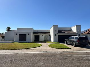 207 Crater Lake Dr, Laredo, TX 78041